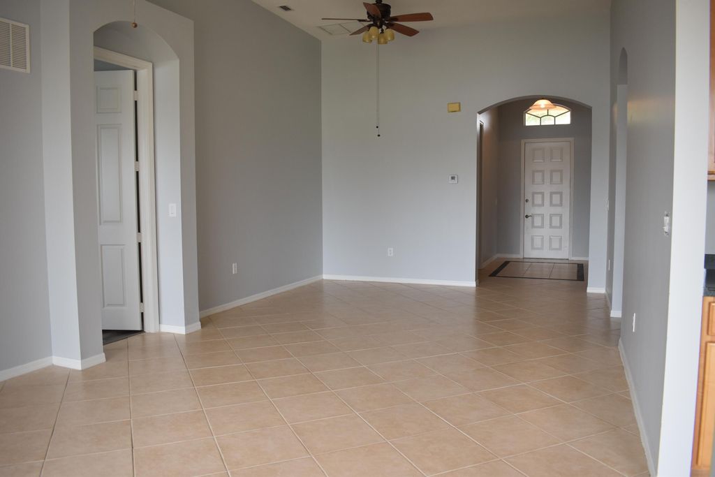 Photo of 379 SW Lake Forest Way, Port Saint Lucie, FL 34986 (MLS # R11167464)