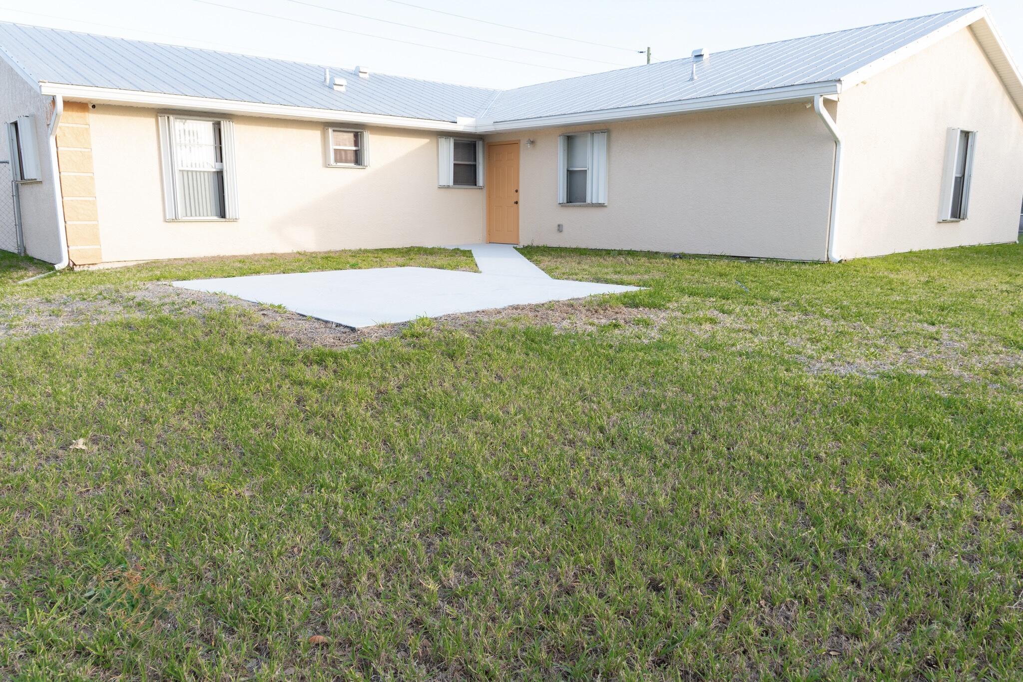 PORT ST LUCIE SECTION 25 - Residential