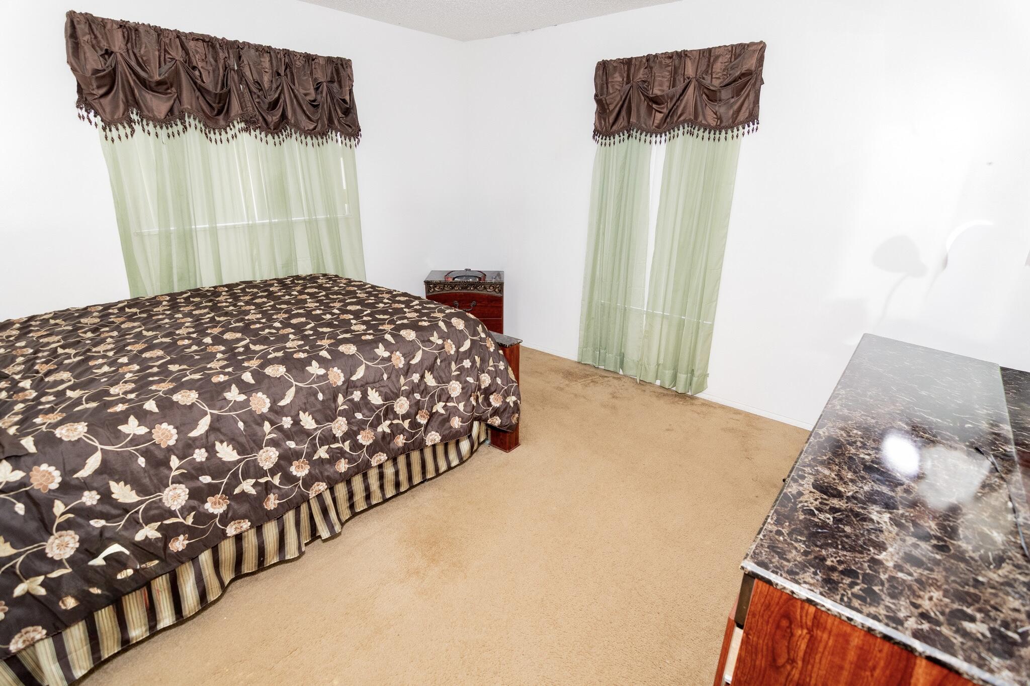 PORT ST LUCIE SECTION 25 - Residential