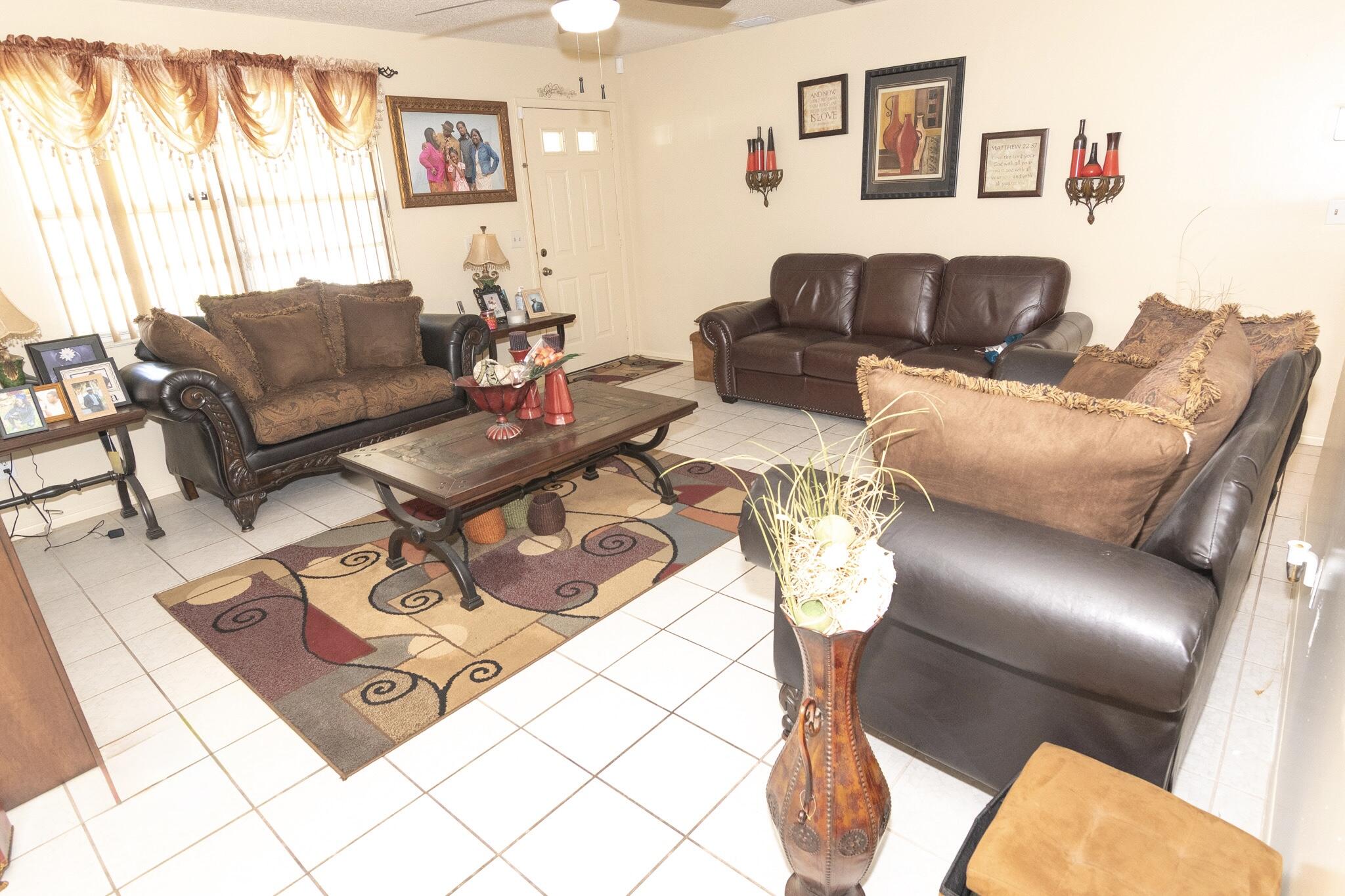 662 NW Bayshore Boulevard