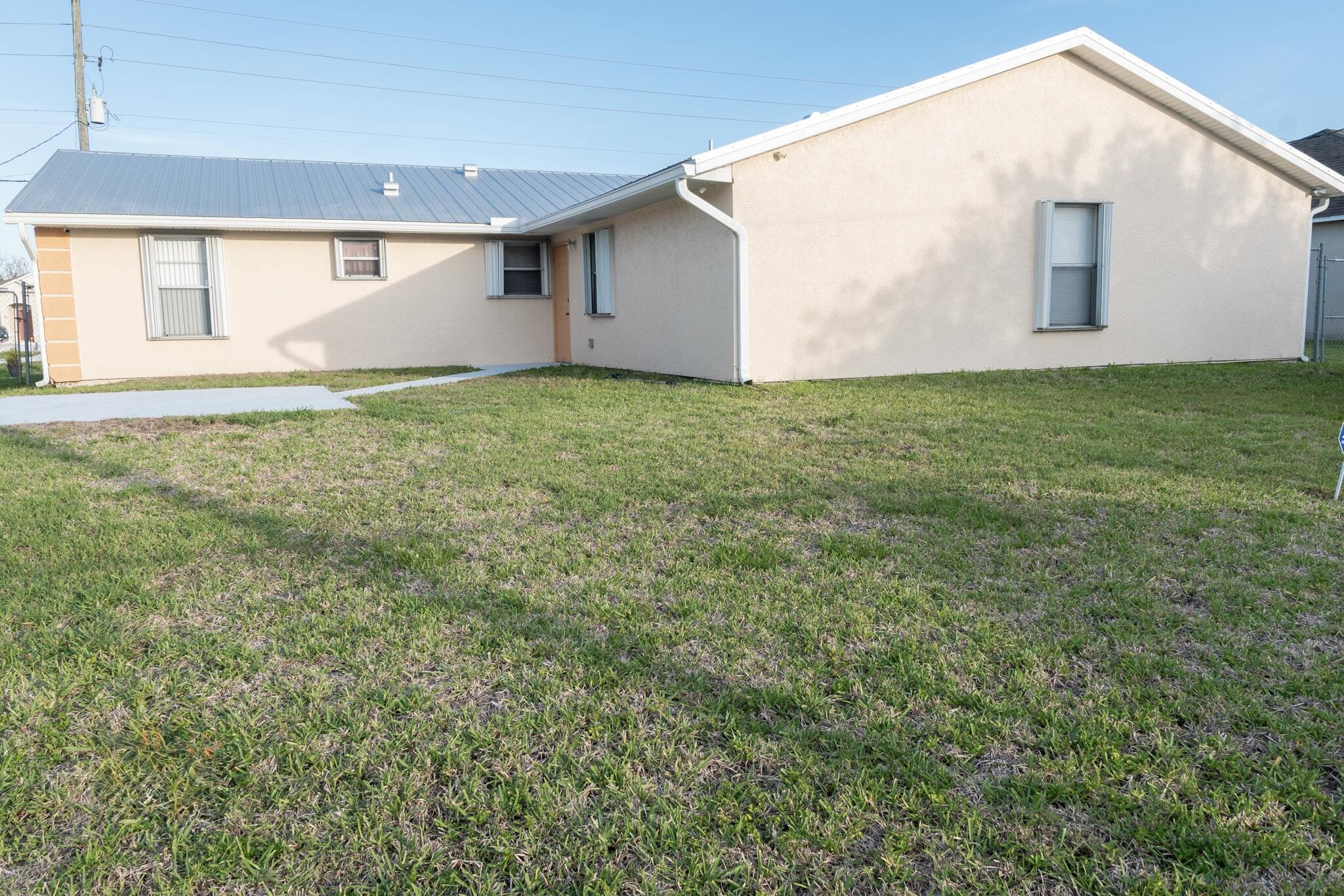 PORT ST LUCIE SECTION 25 - Residential