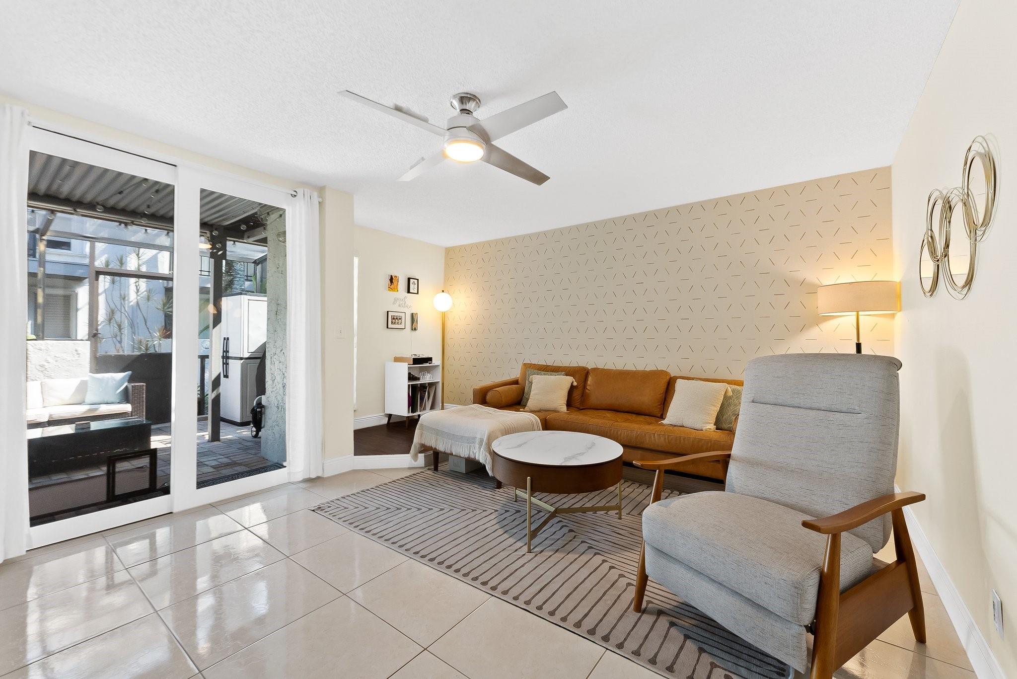 656 Kensington Pl 12b
