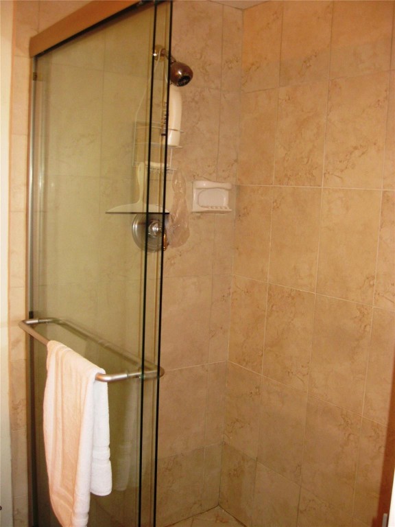 HILLCREST - Residential