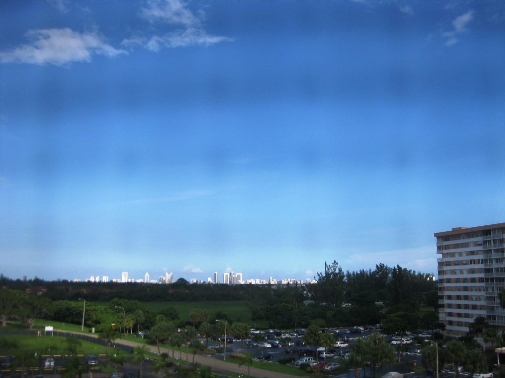 HILLCREST - Residential