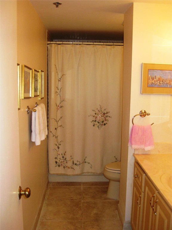 HILLCREST - Residential