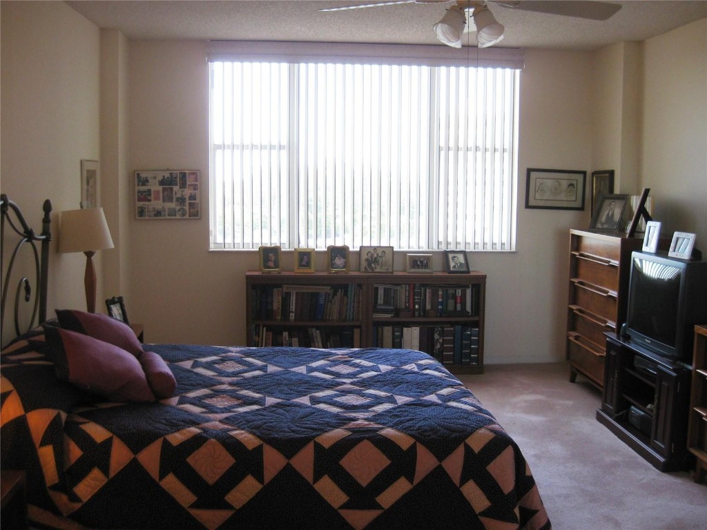 HILLCREST - Residential