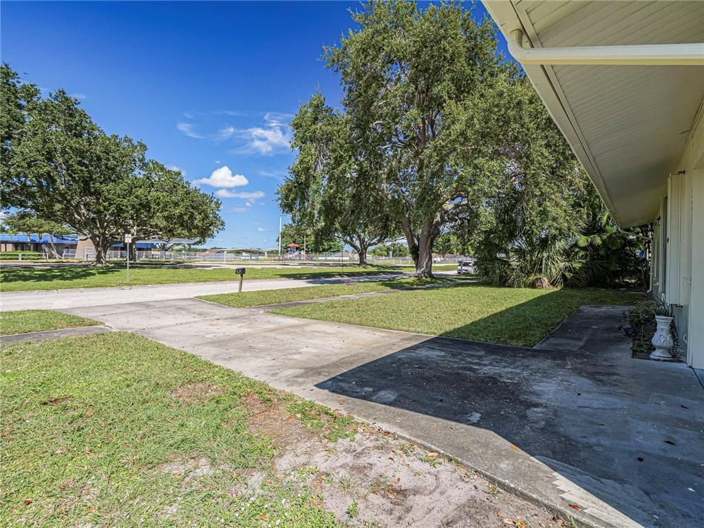 VERO BEACH HIGHLANDS UNIT - Residential