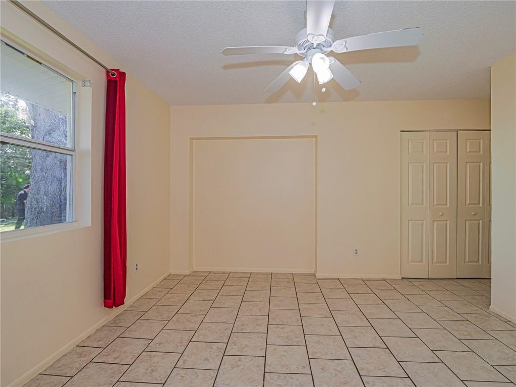 VERO BEACH HIGHLANDS UNIT - Residential