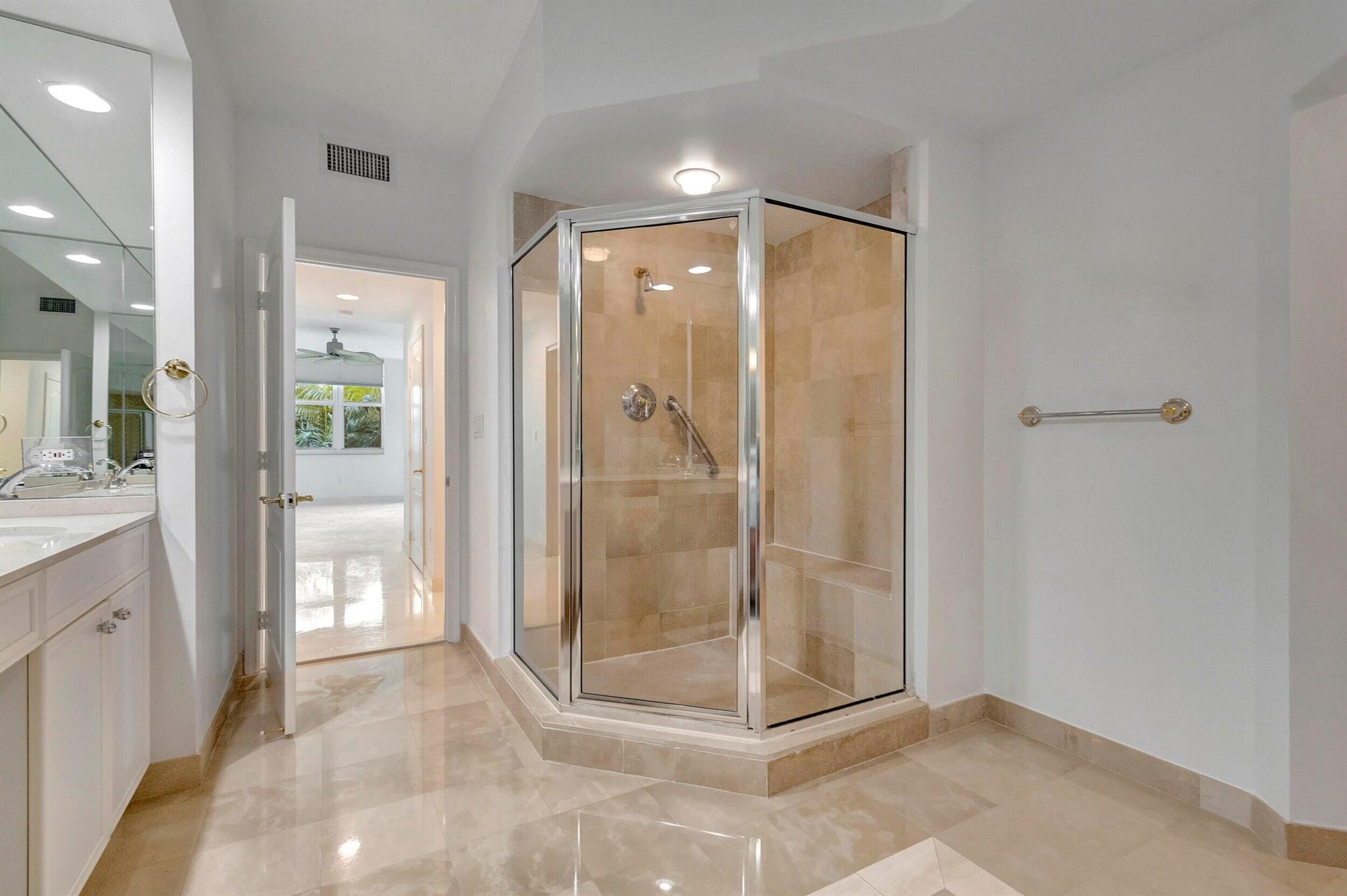 TOWNSEND PLACE CONDO - Residential Lease