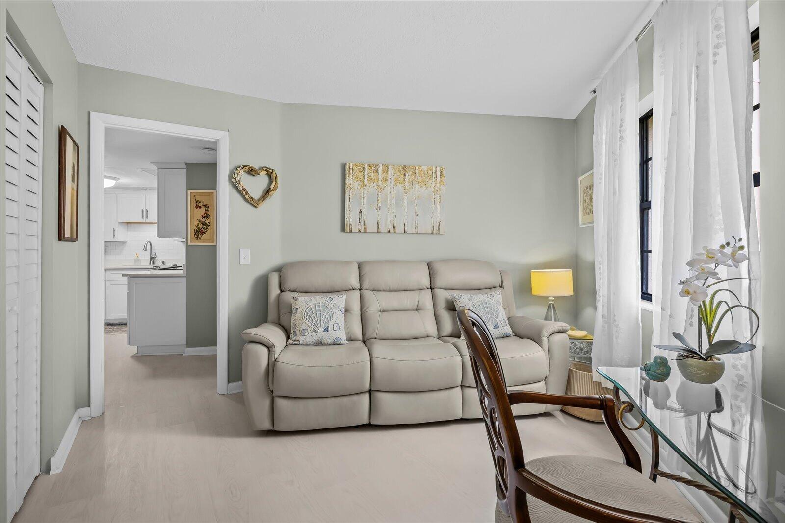 Savannas Club Condo - Residential