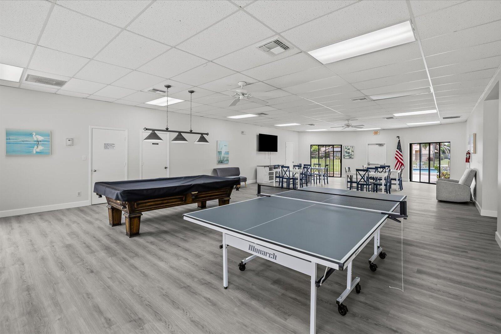 Savannas Club Condo - Residential
