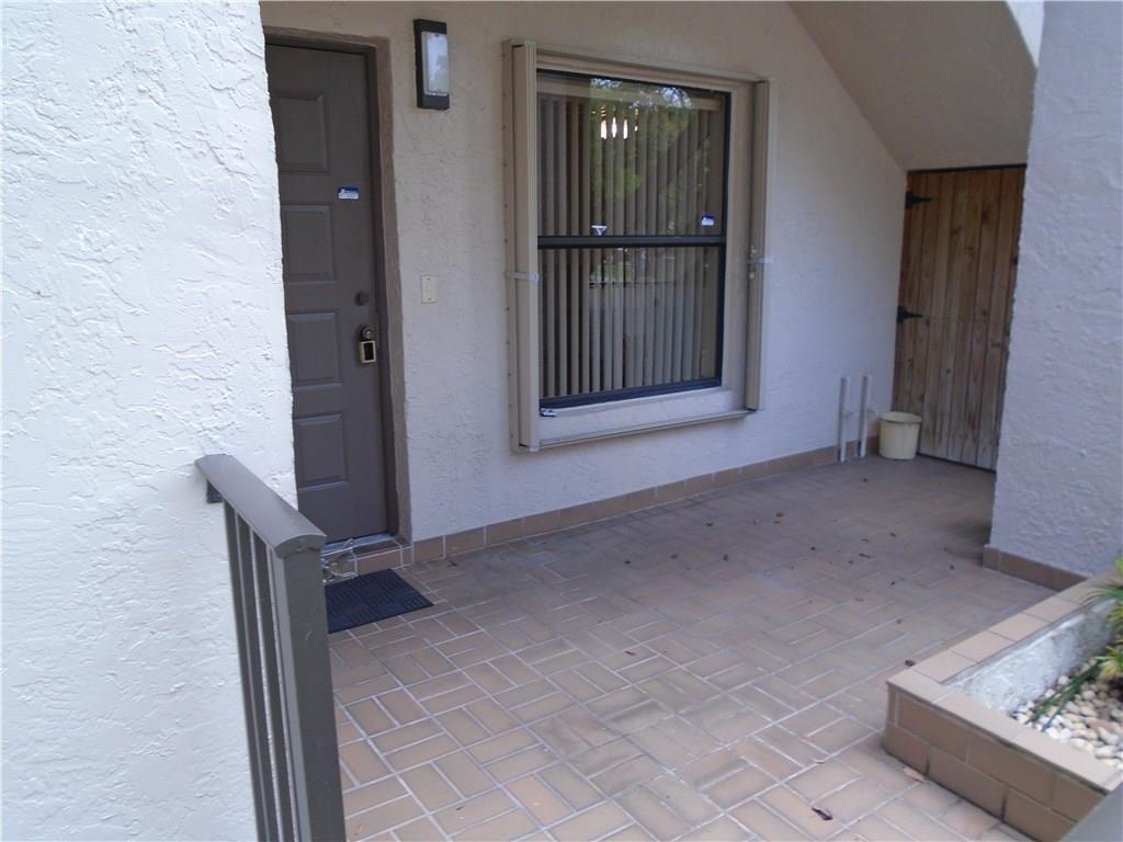 POND APPLE 3 - Residential