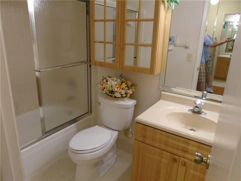 POND APPLE 3 - Residential