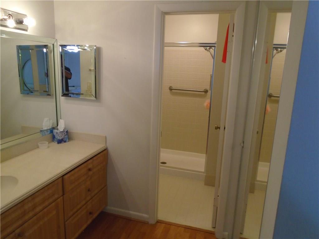 POND APPLE 3 - Residential