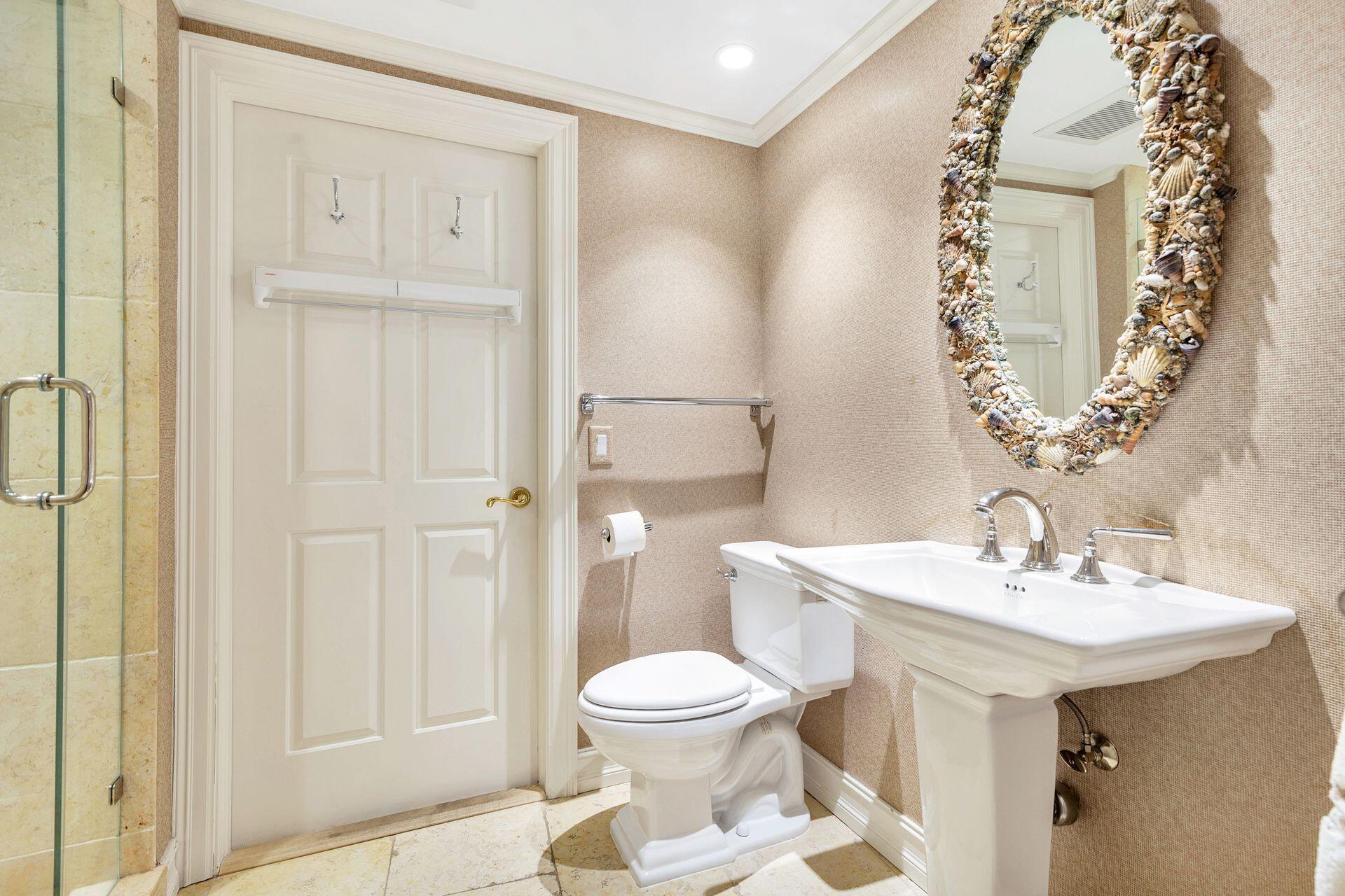 SOUTHLAKE CONDOMINIUM - Residential