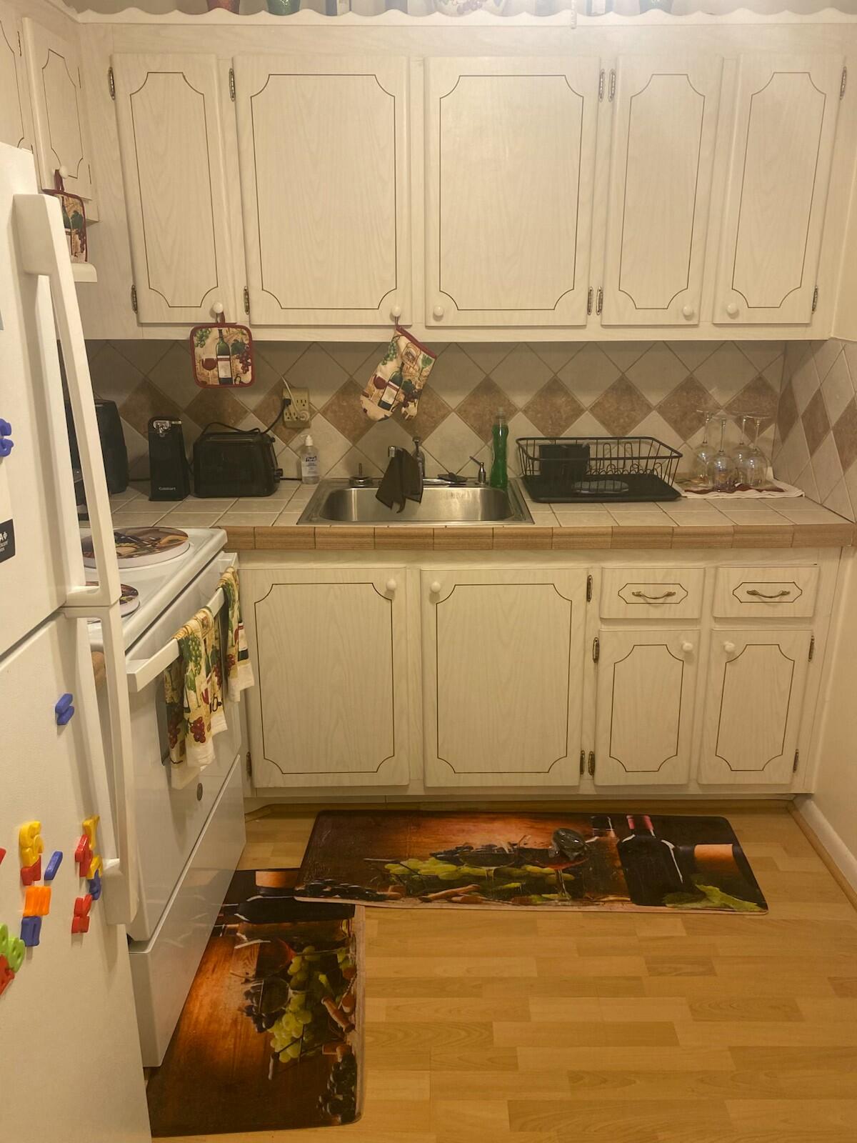 COVENTRY CONDO - Residential Lease
