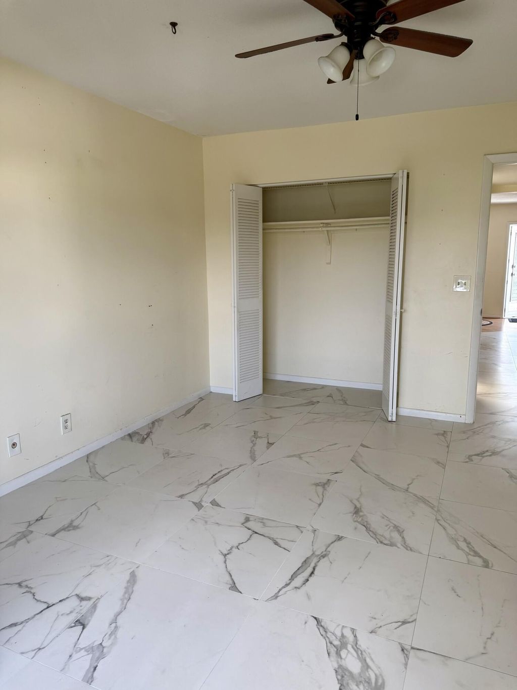 Photo of 66 Coventry C, West Palm Beach, FL 33417 (MLS # B26029478)