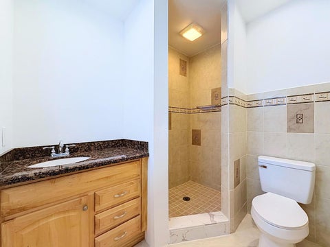 Tiny photo for 2621 NE 51ST Court, Lighthouse Point, FL 33064 (MLS # B26081749)