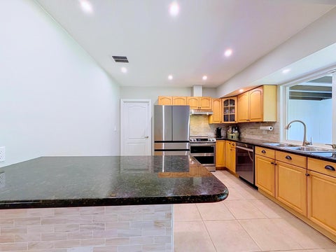 Tiny photo for 2621 NE 51ST Court, Lighthouse Point, FL 33064 (MLS # B26081749)