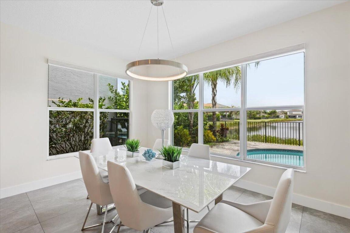 DAKOTA - Residential Lease