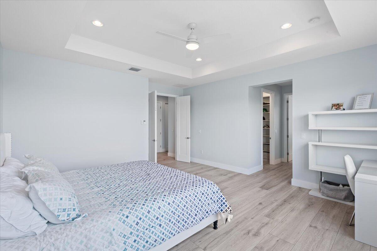 DAKOTA - Residential Lease