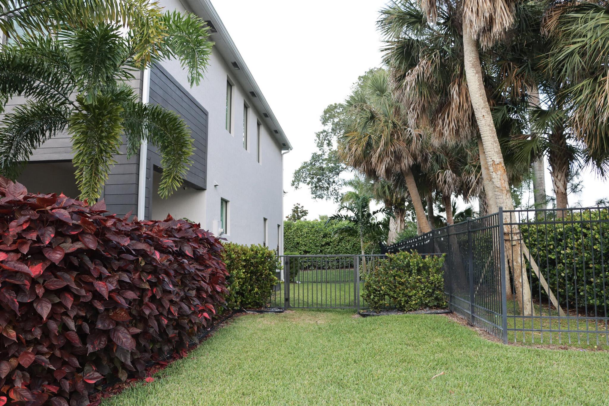 POLO LEGACY MXPD - Residential