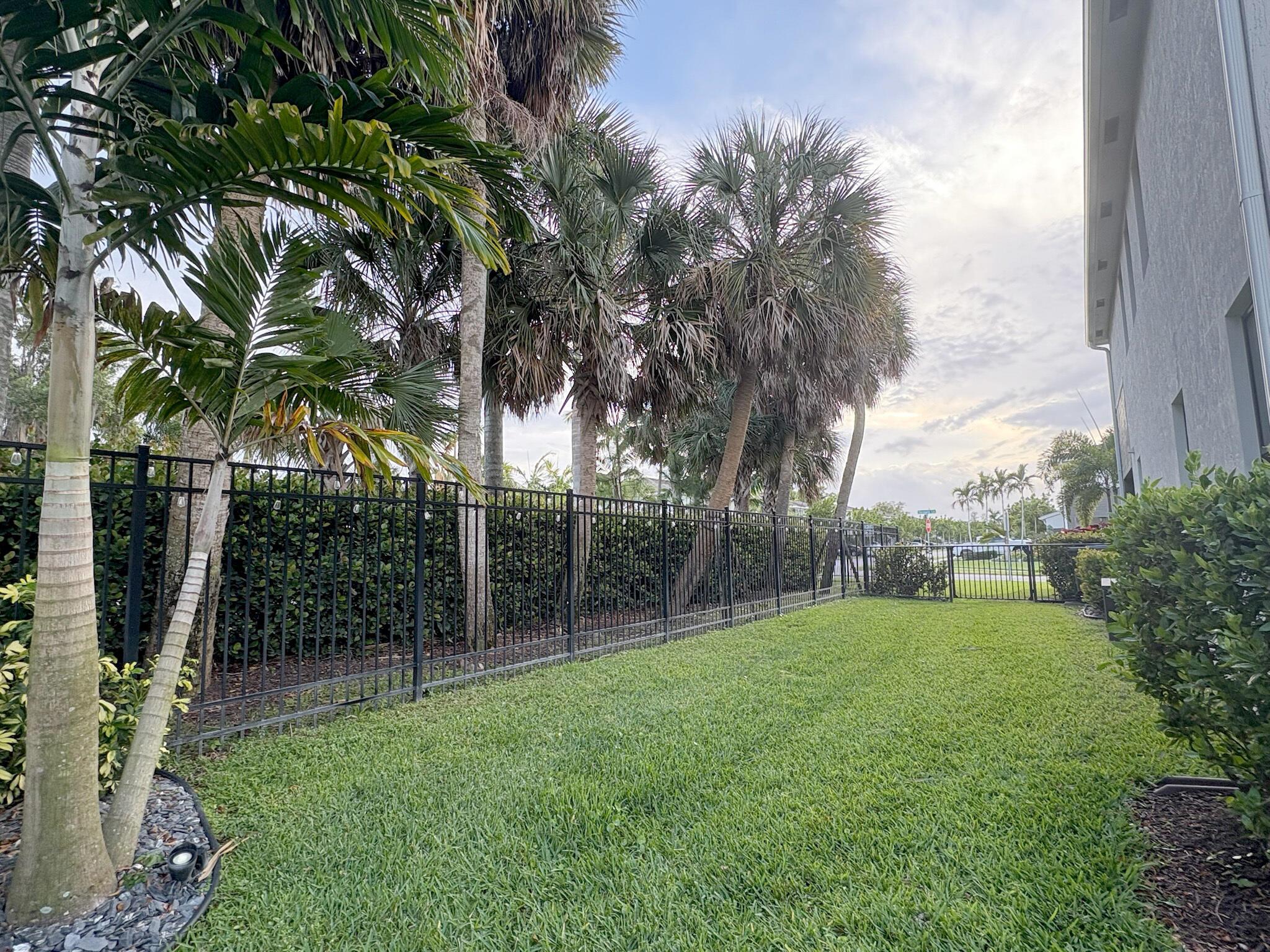 POLO LEGACY MXPD - Residential