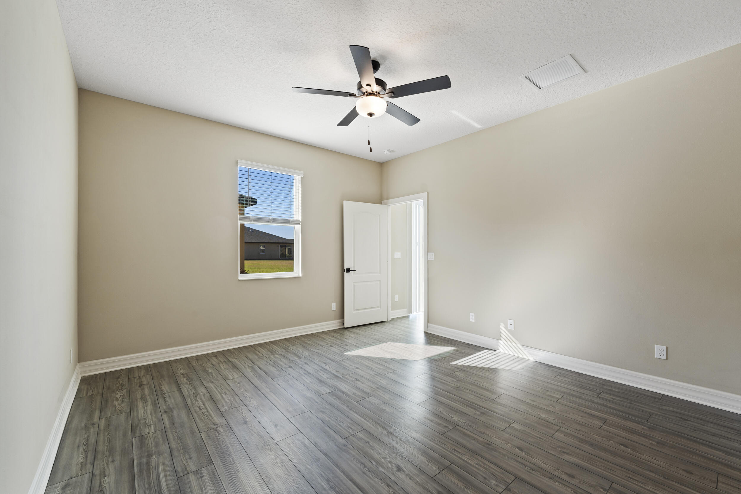 CELEBRATION POINTE - Residential Lease