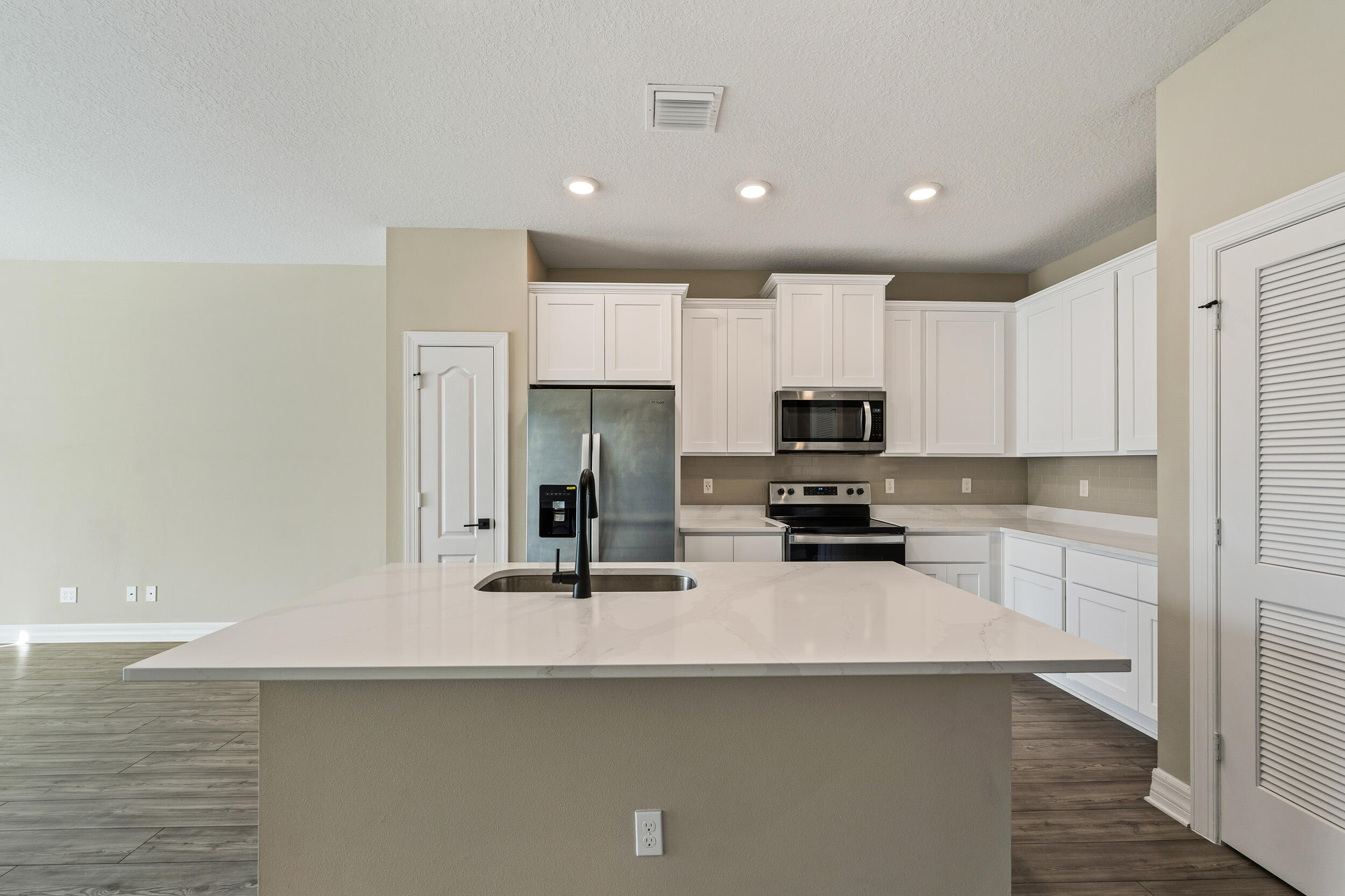 CELEBRATION POINTE - Residential Lease