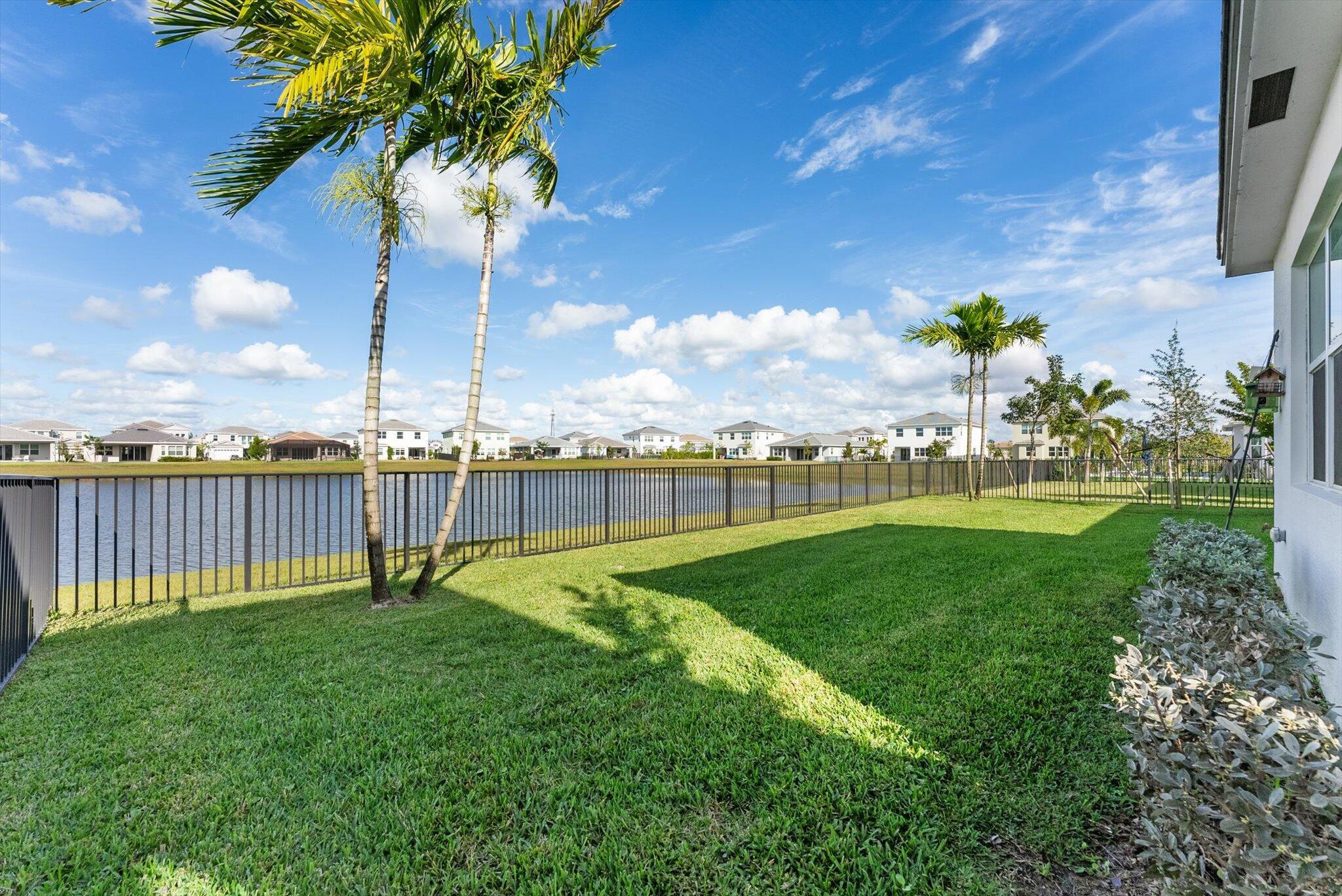 Pines Of Westlake - Residential