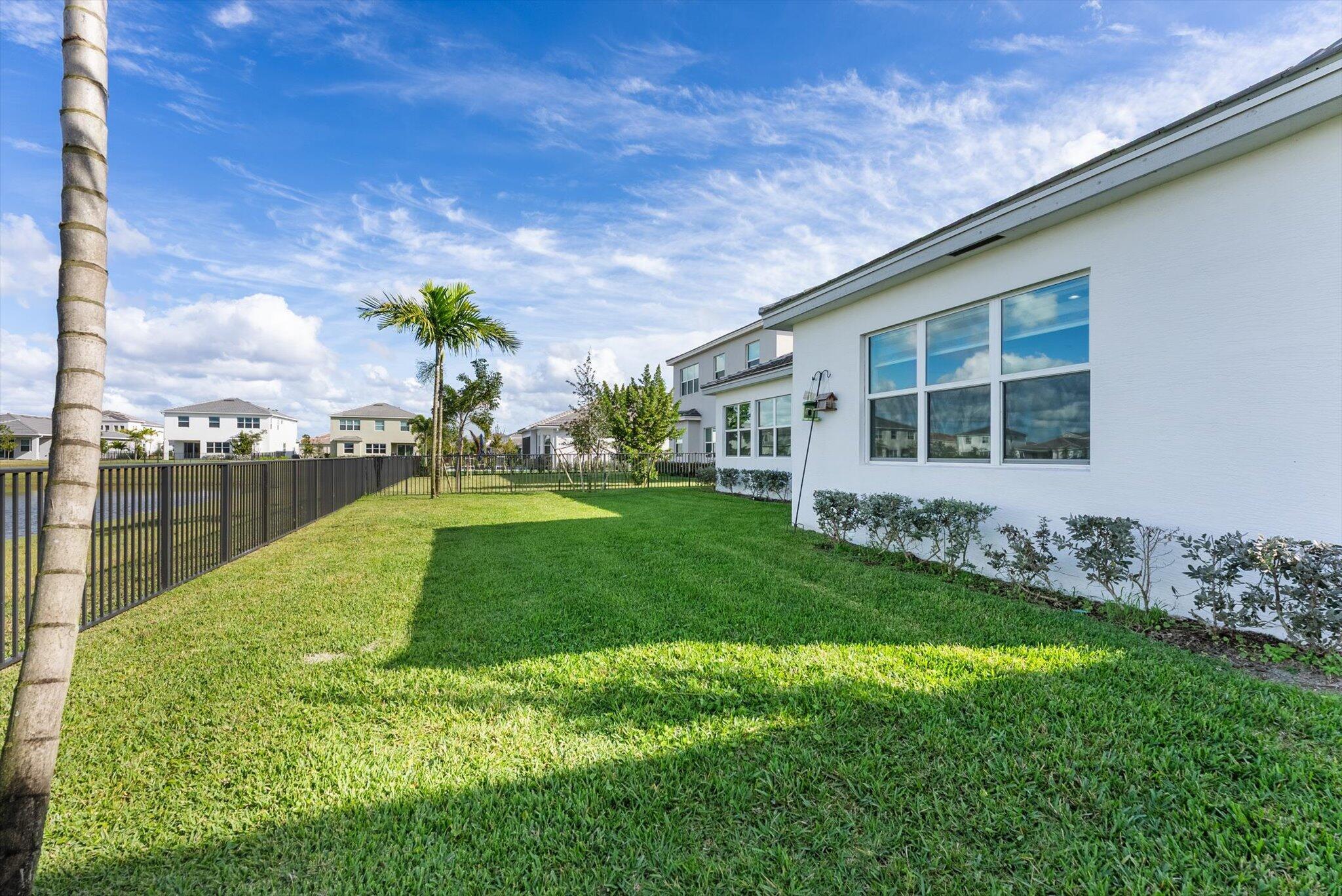 Pines Of Westlake - Residential