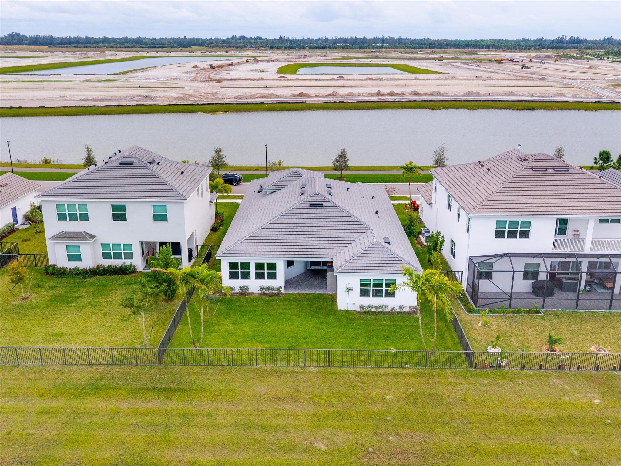 Pines Of Westlake - Residential