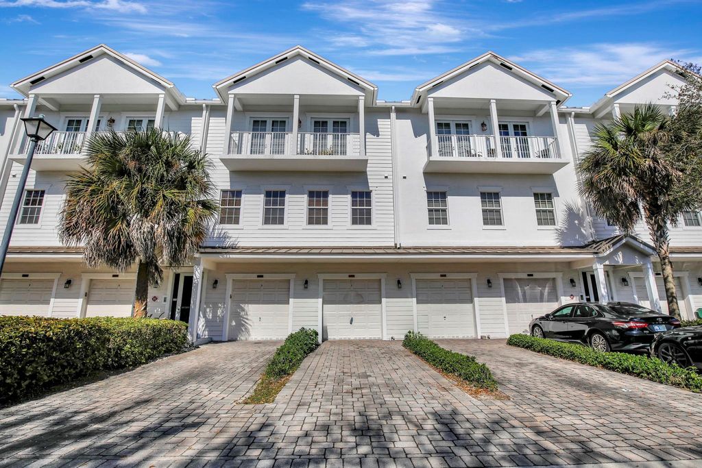 Photo of 6823 Lakeside Circle #106-1, Davie, FL 33314 (MLS # F10479574)