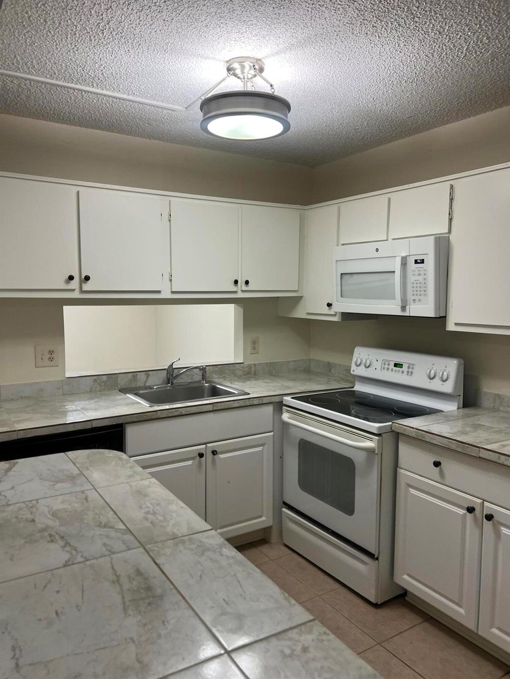 Photo of 6272 Chasewood Drive #B, Jupiter, FL 33458 (MLS # R11122220)