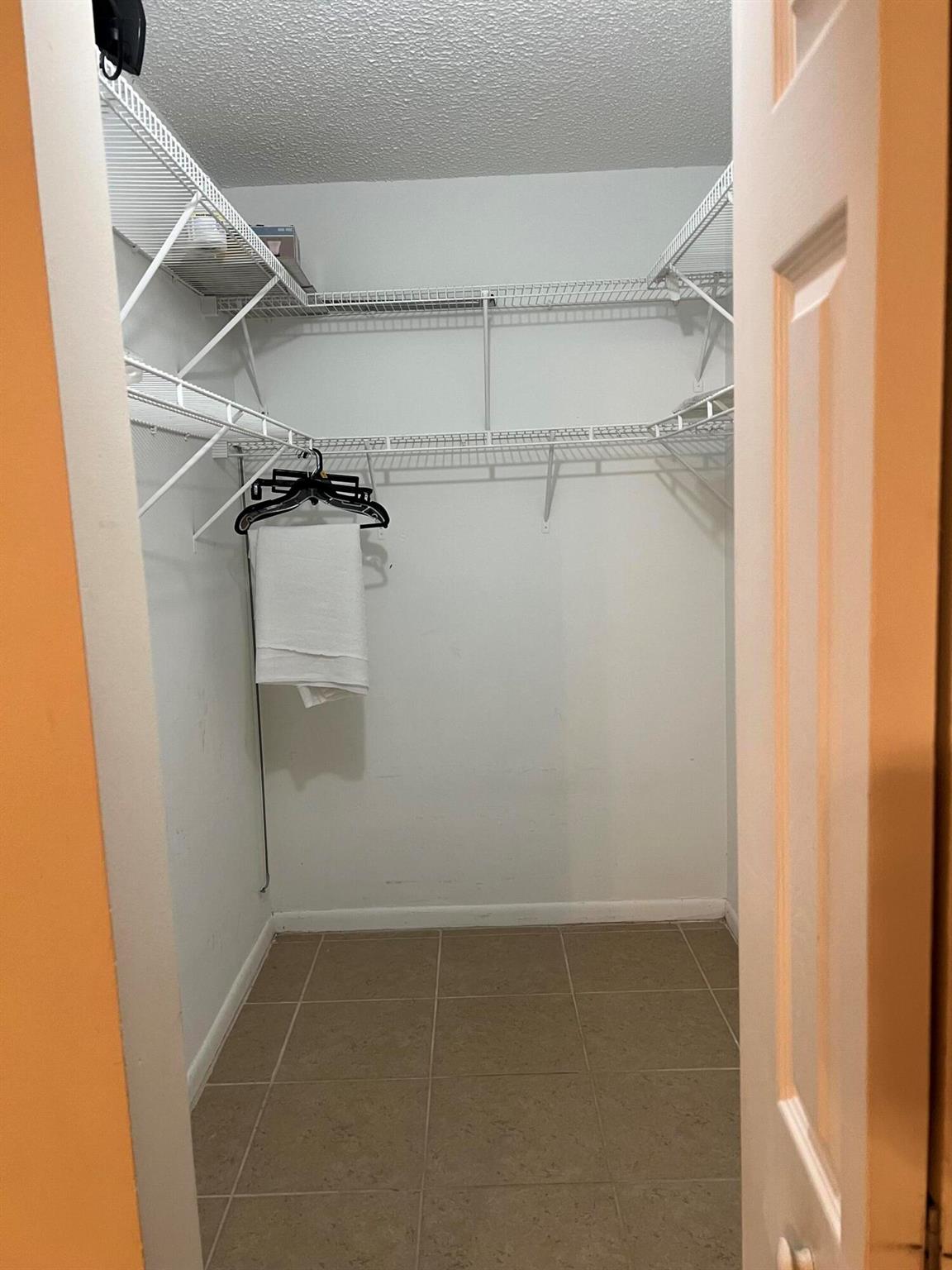 CHASEWOOD OF JUPITER COND - Residential Lease