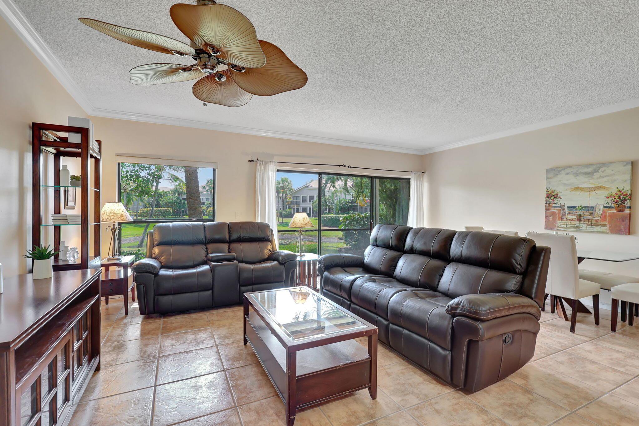 11863 Wimbledon Circle 440