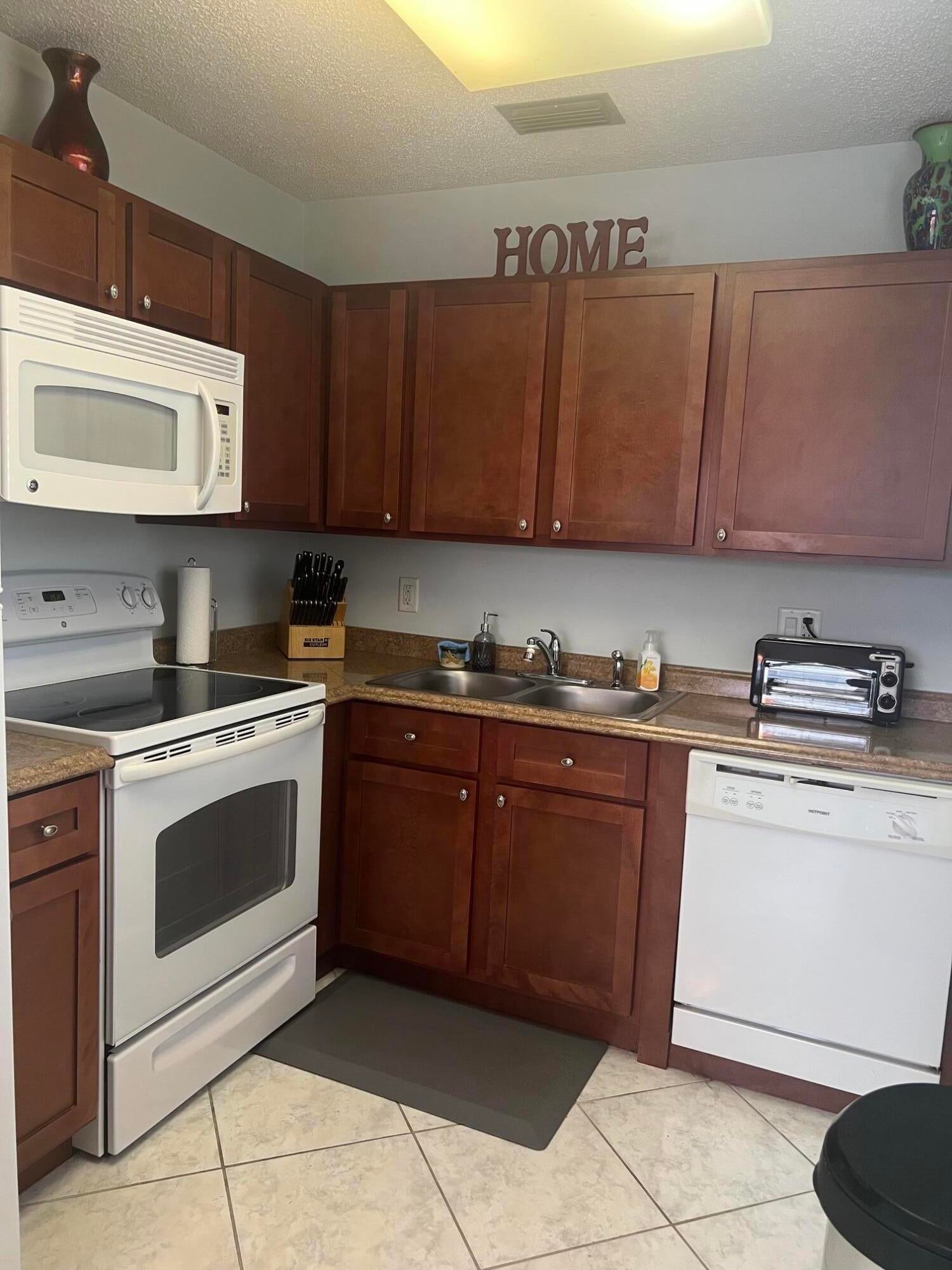 26 Lake Vista Trail 105
