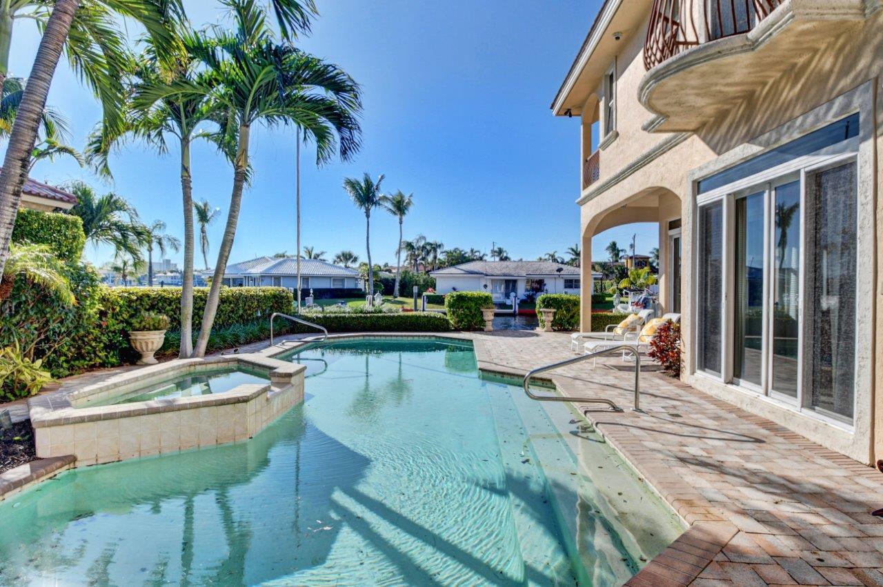 RIO DEL REY SHORES - Residential