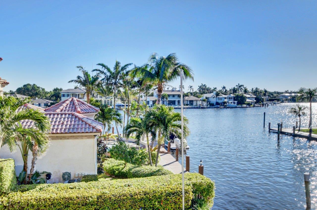 RIO DEL REY SHORES - Residential
