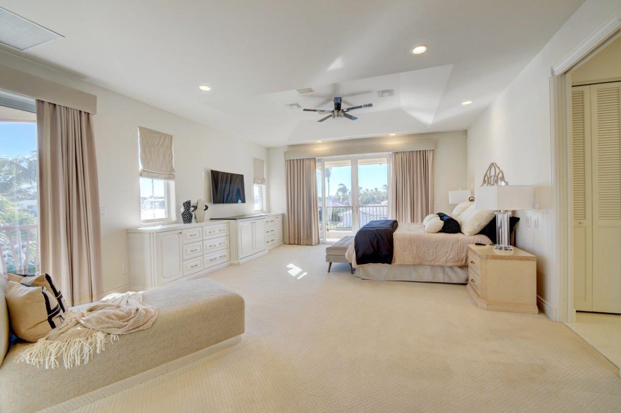 RIO DEL REY SHORES - Residential