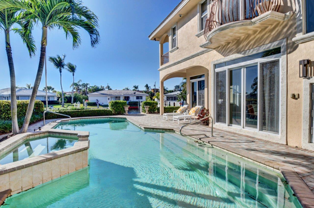 RIO DEL REY SHORES - Residential