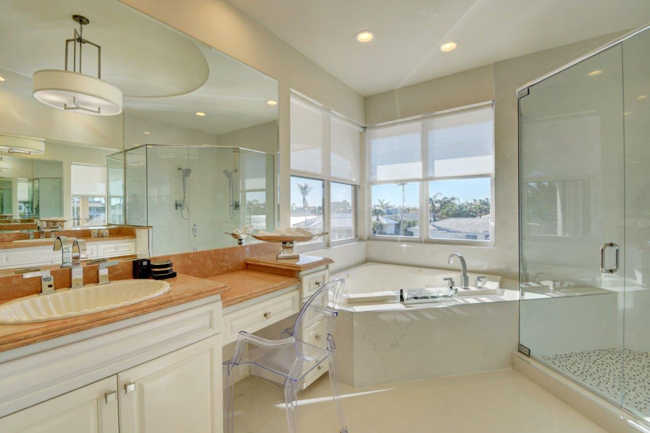 RIO DEL REY SHORES - Residential