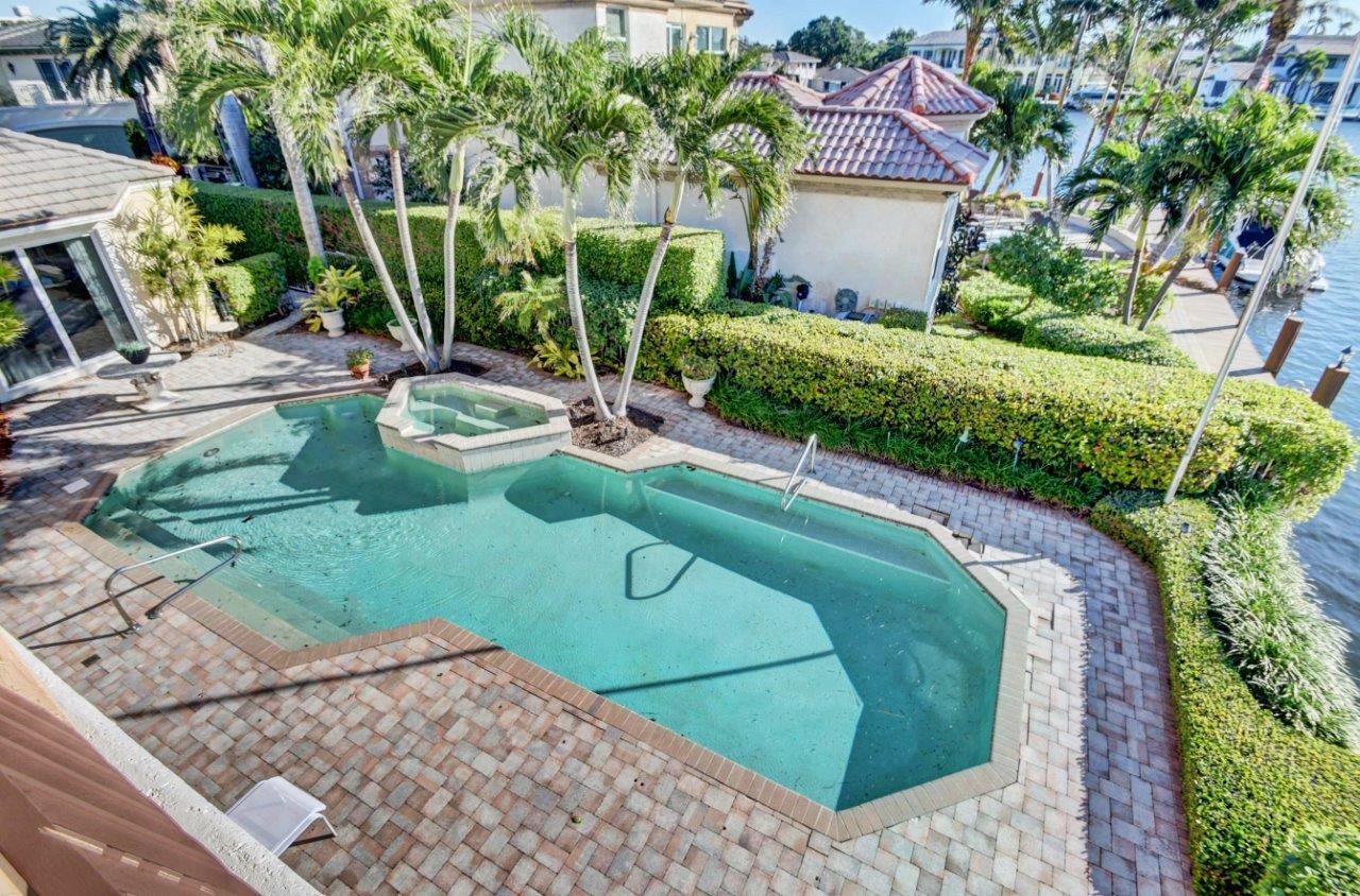 RIO DEL REY SHORES - Residential