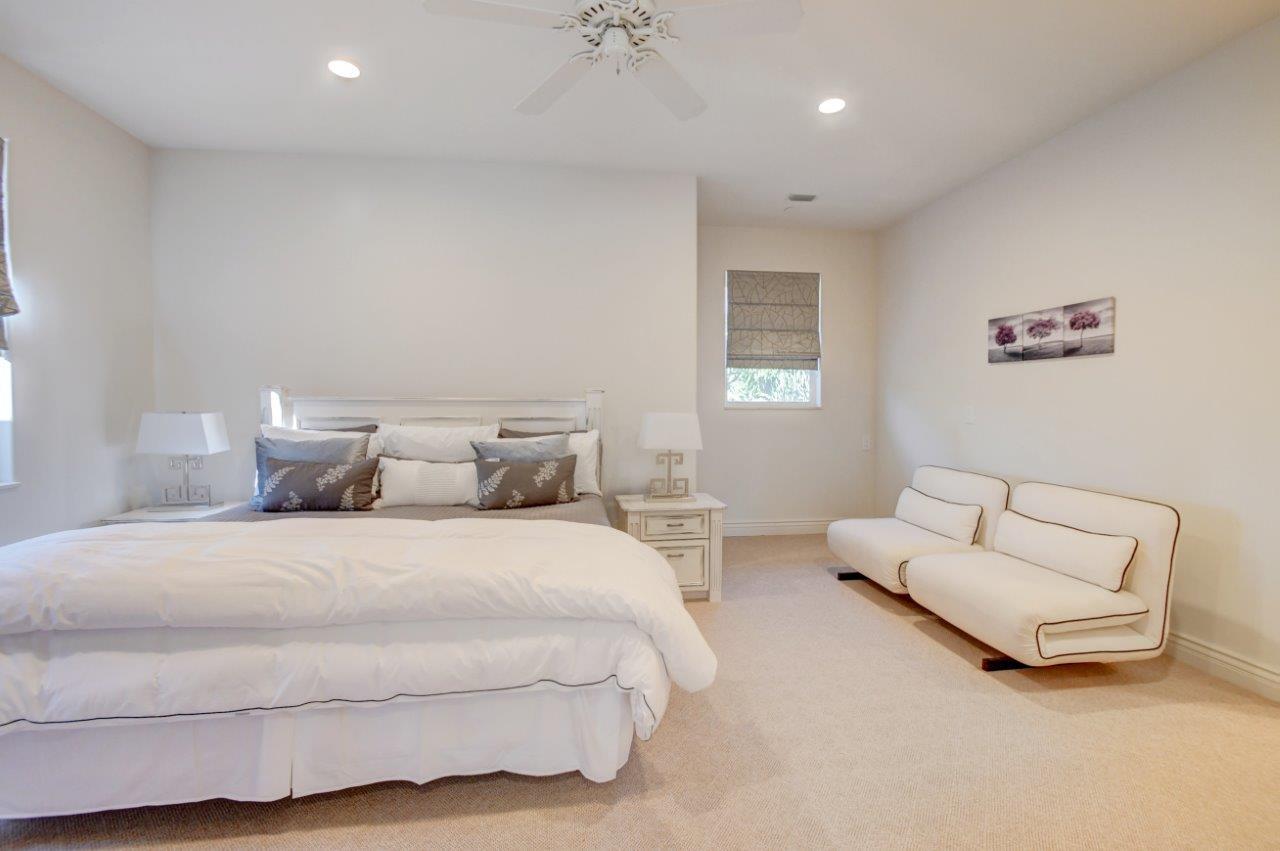 RIO DEL REY SHORES - Residential