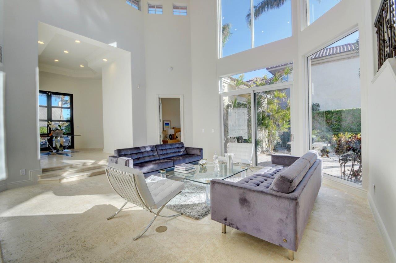 RIO DEL REY SHORES - Residential