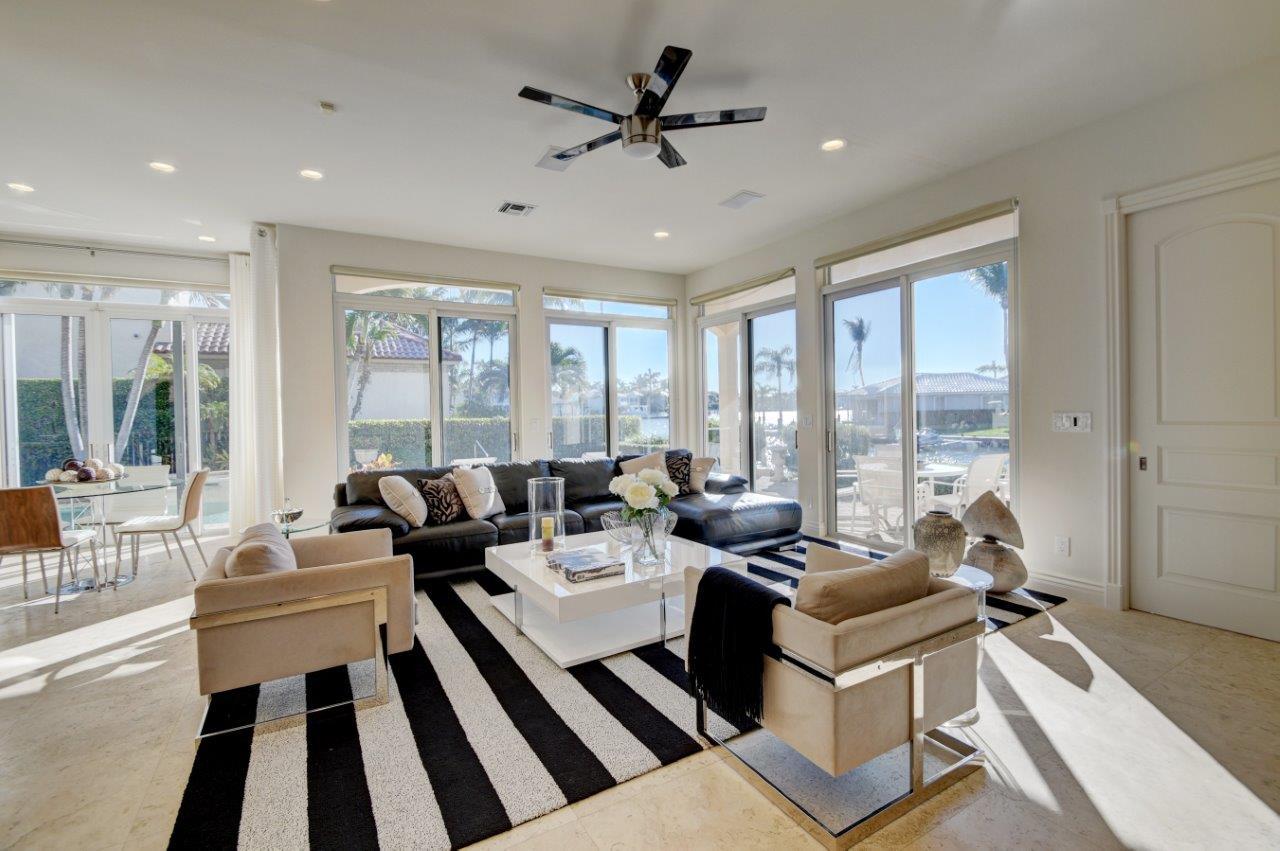 RIO DEL REY SHORES - Residential