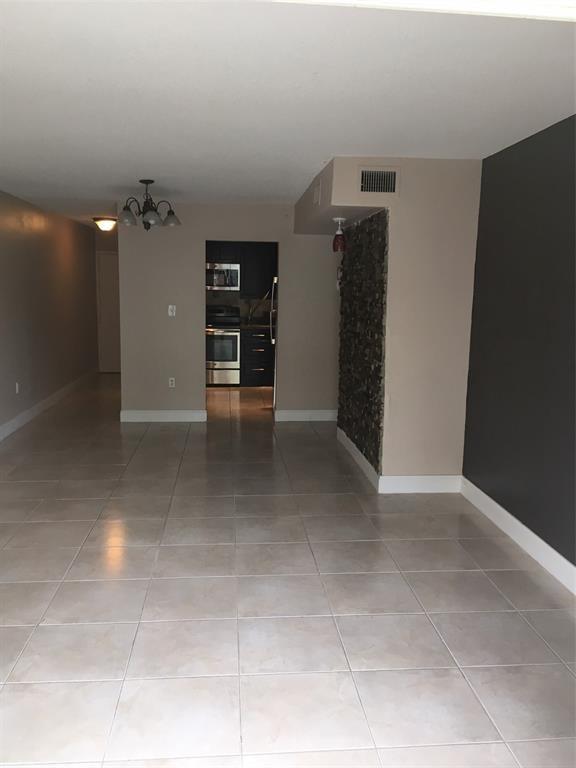 4334 NW 9th Ave 8-3B