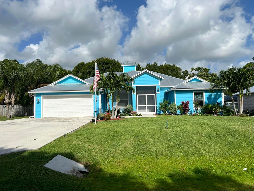 Photo of 5713 Myrtle Drive, Fort Pierce, FL 34982 (MLS # B26007985)