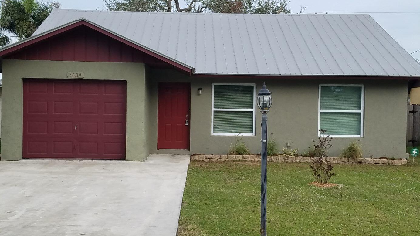 Recently renovated single family home in East Stuart. 3 bed 2 bath, 1 car garage, screened patio and fenced yard. Updated kitchen, baths, flooring and freshly painted. Full size washer dryer, high ceilings . Great neighborhood and only 3 mins to Manatee Pocket. Annual lease only. Pets may be allowed on a case by case basis, no large breeds. Renters Insurance required. 1st, Last and sec. deposit required with recent credit report, min. credit score 650.