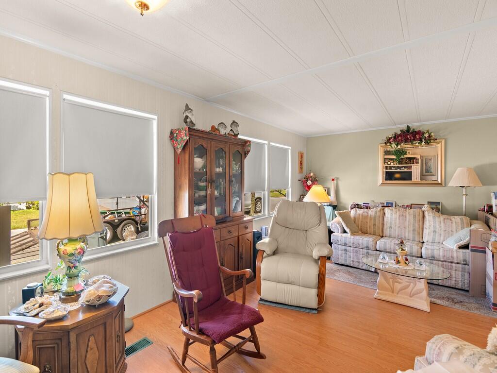 Pinelake Village - Residential